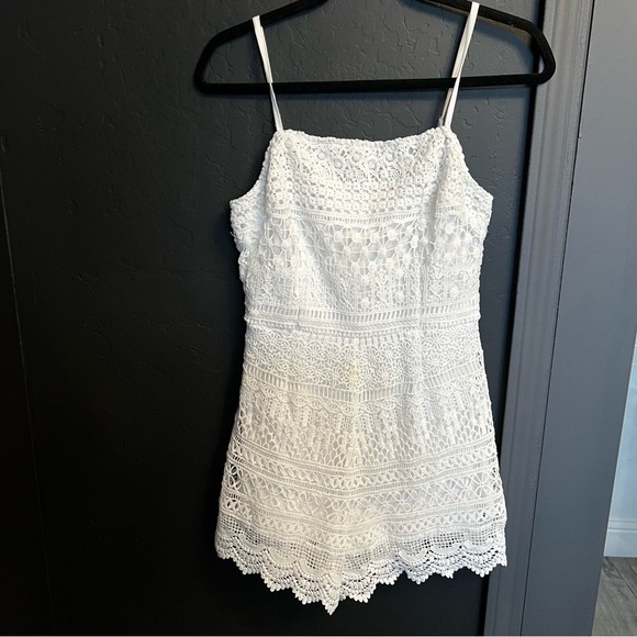 Kendall & Kylie Pants - Kendal and Kylie crochet Romper size S Color White summer vibes, vacation,